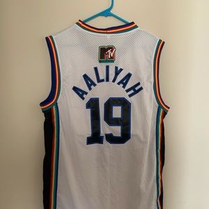 MTV Rock N Jock Jersey, Aaliyah Brick Layers #19